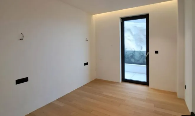 Недвижимость Четырехкомнатная квартира в центре Опатии: 10