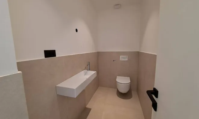 Недвижимость Четырехкомнатная квартира в центре Опатии: 17