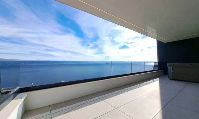 Недвижимость Четырехкомнатная квартира в центре Опатии: 19