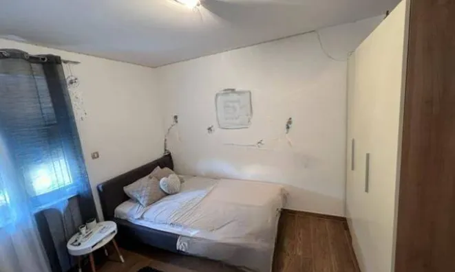 Недвижимость Многоквартирный дом Побри: 7