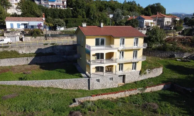 Недвижимость Семейный дом 580 м² в центре Опатии: 4