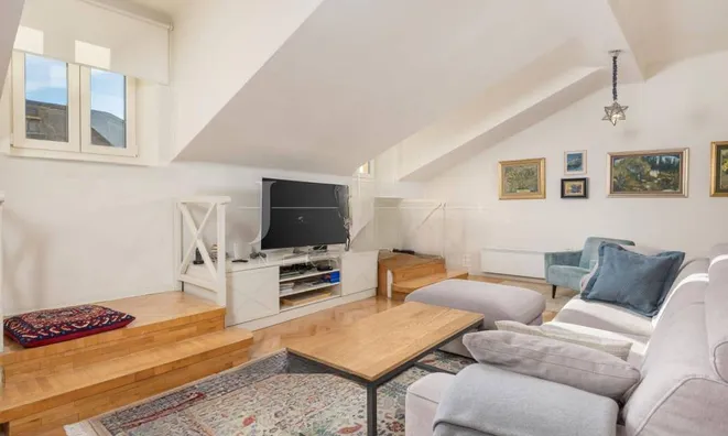 Недвижимость Четырехкомнатная квартира в Централе: 5