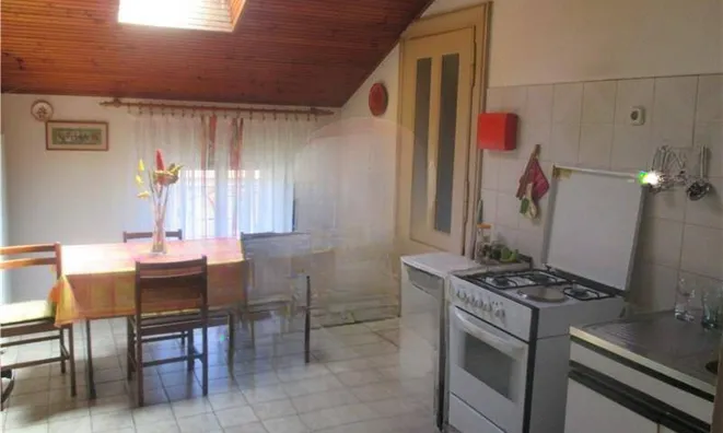 Недвижимость Четырехкомнатная квартира Центр: 7