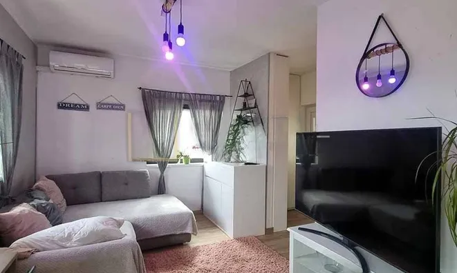 Недвижимость Трёхкомнатная квартира в Оприче: 1