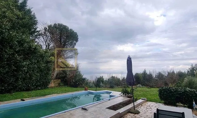 Недвижимость Трёхкомнатная квартира в Оприче: 12