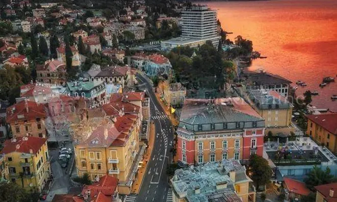 Недвижимость Квартира с садом в центре: 3