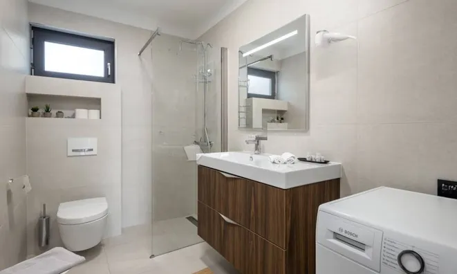 Недвижимость Дом семейный 1224 м² в Центре: 15