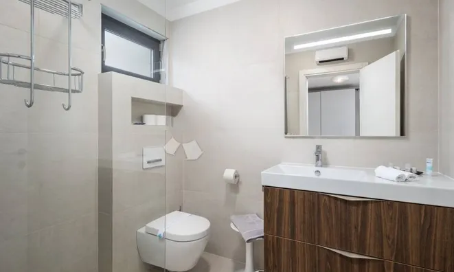 Недвижимость Дом семейный 1224 м² в Центре: 16