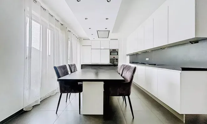 Недвижимость Apartment 3 bedrooms for sale in Howald: 1