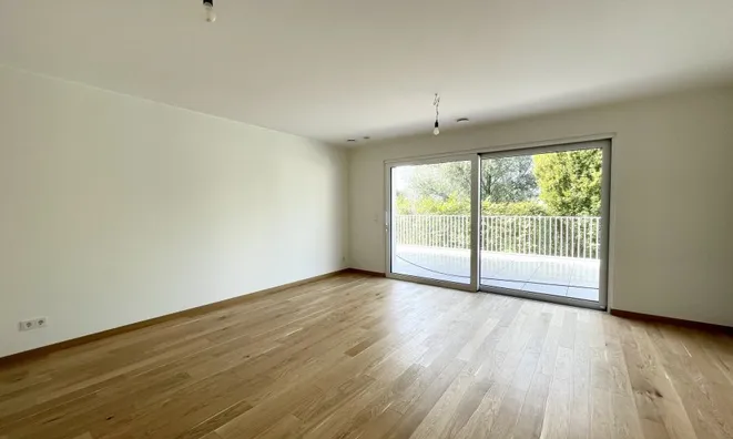 Недвижимость Studio for sale in Bertrange: 3