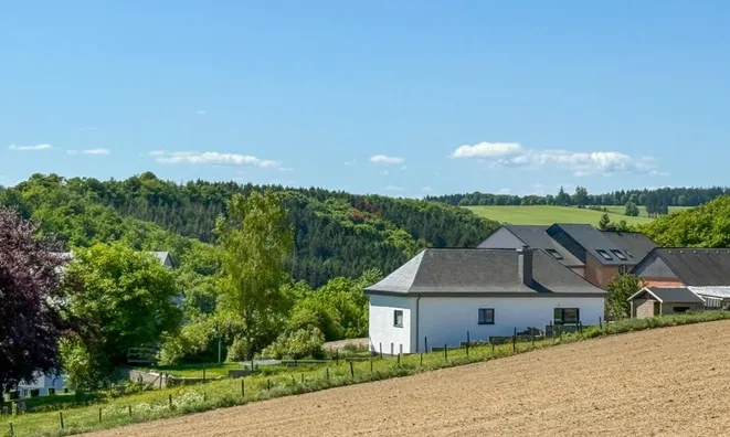 Недвижимость House 4 bedrooms for sale in Arsdorf: 1