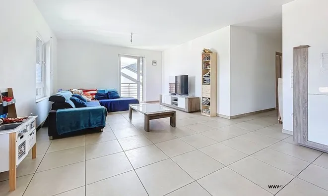 Недвижимость Apartment 3 bedrooms for sale in Oberfeulen: 2