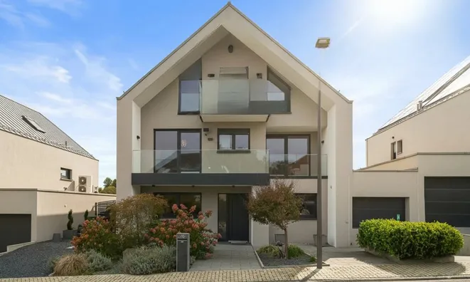 Недвижимость Detached house 6 bedrooms for sale in Kockelscheuer: 1