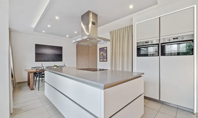 Недвижимость Semi-detached house 7 bedrooms for sale in Luxembourg-Merl: 3