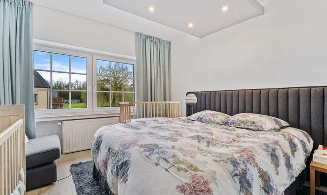 Недвижимость Semi-detached house 7 bedrooms for sale in Luxembourg-Merl: 7