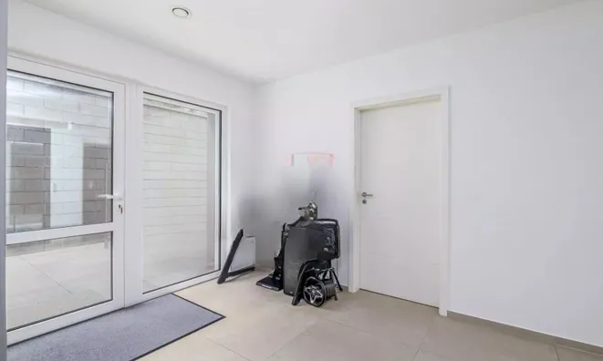 Недвижимость Apartment 4 bedrooms for sale in Senningen: 2