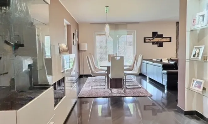 Недвижимость Semi-detached house 5 bedrooms for sale in Bastendorf: 2