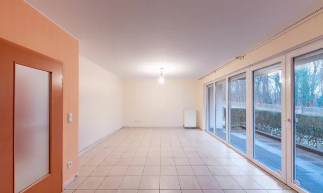 Недвижимость Apartment 2 bedrooms for sale in Colmar-Berg: 1
