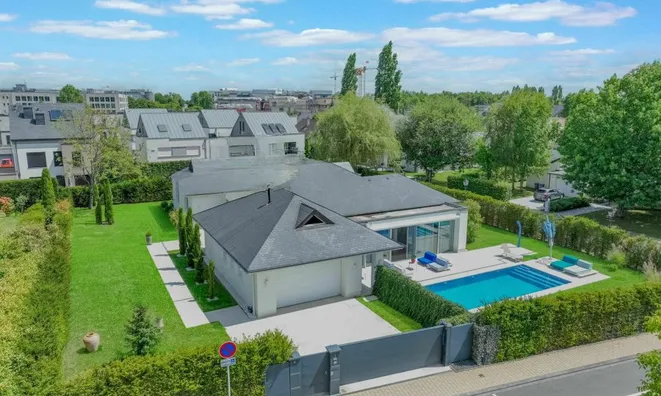 Недвижимость House 5 bedrooms for sale in Strassen: 2