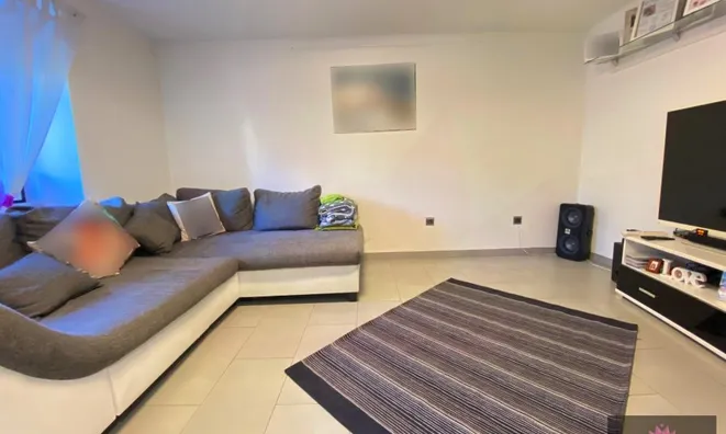 Недвижимость House 5 bedrooms for sale in Oberfeulen: 5