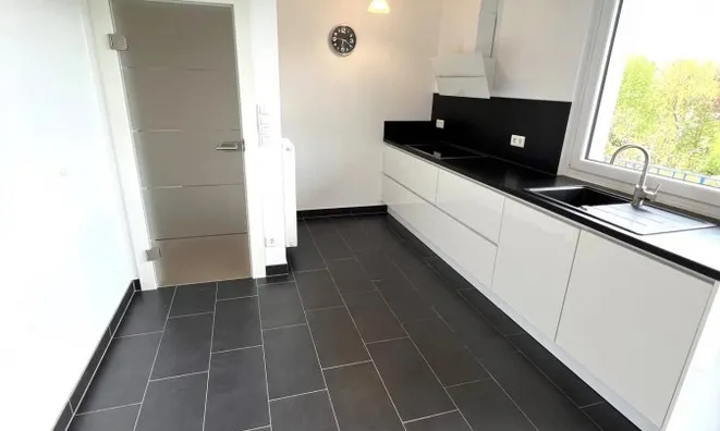 Недвижимость Apartment 2 bedrooms for sale in Strassen: 2