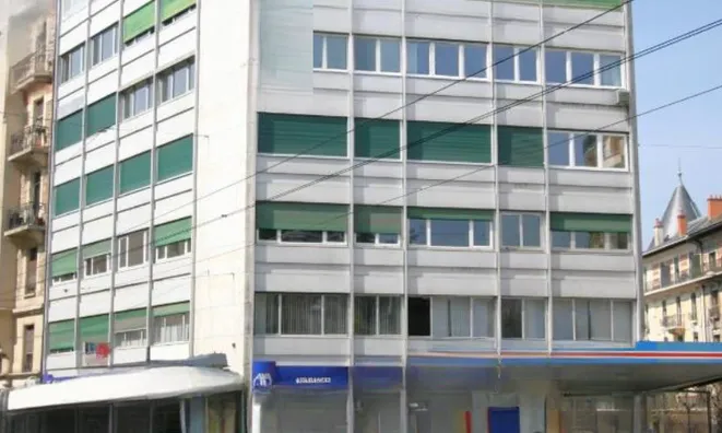 Недвижимость Apartment 4 rooms: 1