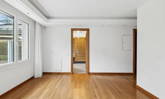 Недвижимость Single house 9 rooms: 6