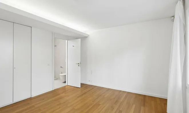 Недвижимость Single house 9 rooms: 8