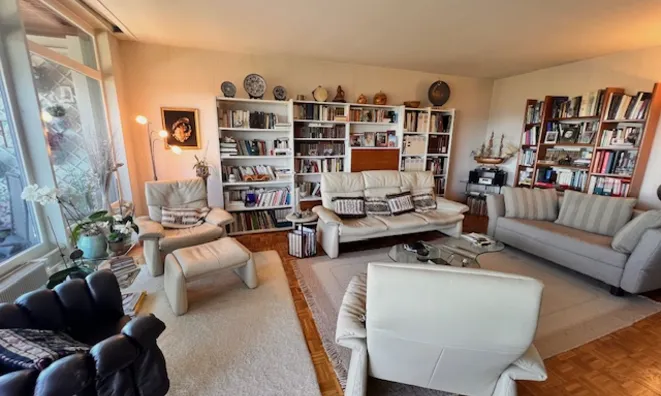 Недвижимость Apartment 3.5 rooms: 2