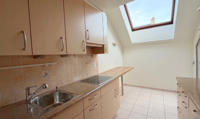 Недвижимость Attic flat 4 rooms: 6