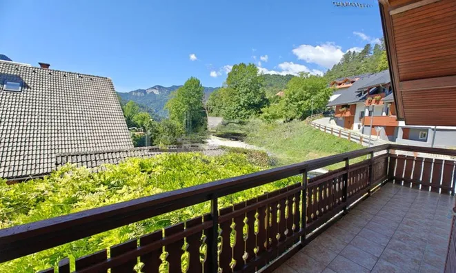 Недвижимость Дом, Блед.: 10