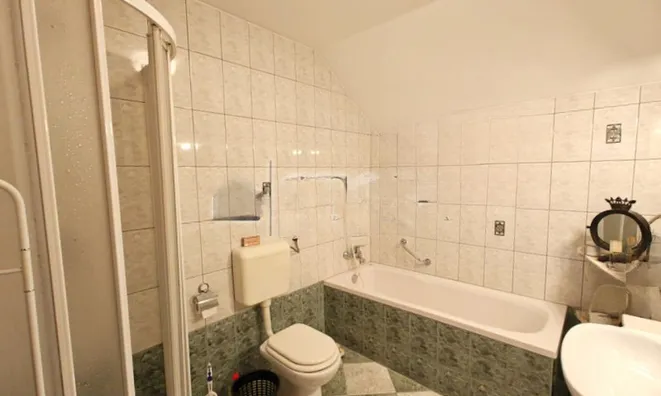 Недвижимость Дом, Блед.: 16