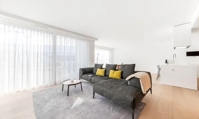 Недвижимость Apartment 6 rooms: 3