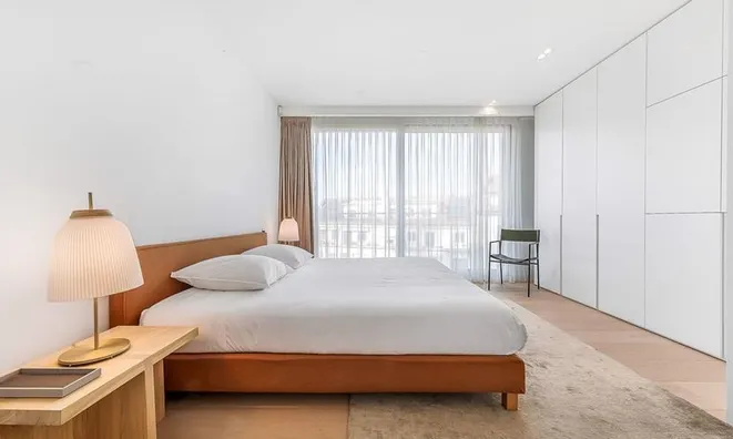 Недвижимость Apartment 6 rooms: 10