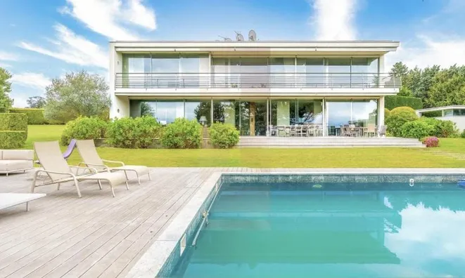 Недвижимость Single house 10 rooms: 7