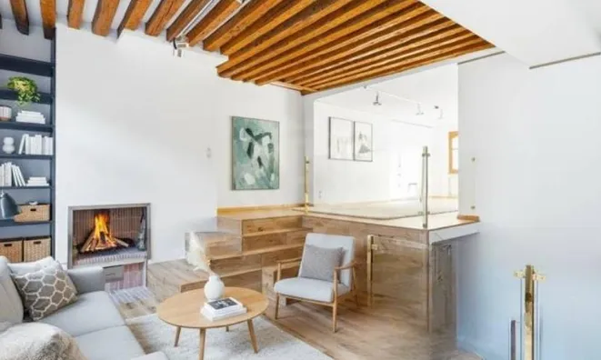 Недвижимость Apartment 4 rooms: 3