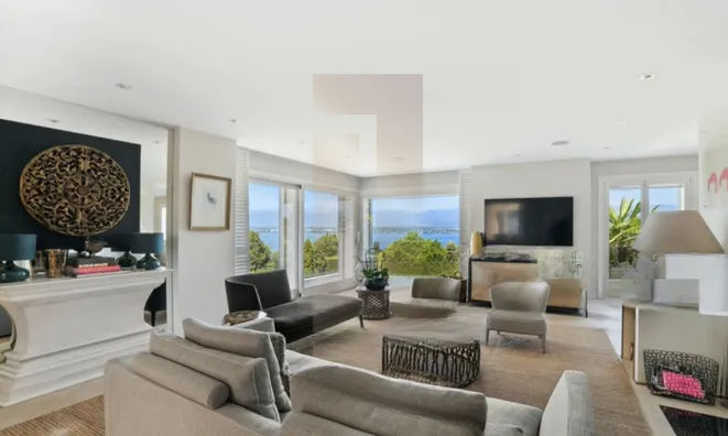 Недвижимость Single house 10 rooms: 3