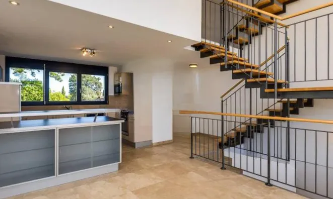 Недвижимость Single house 6 rooms: 6