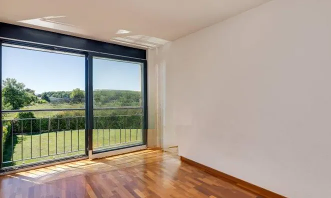 Недвижимость Single house 6 rooms: 9