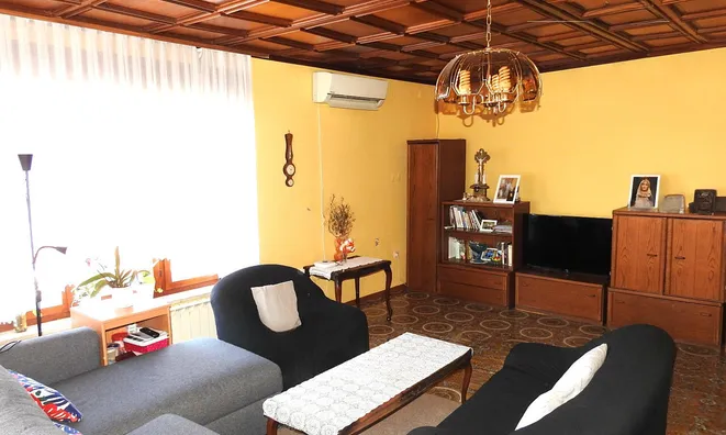 Недвижимость Дом с террасой в центре Изолы: 21