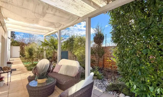 Недвижимость Single house 6 rooms: 2