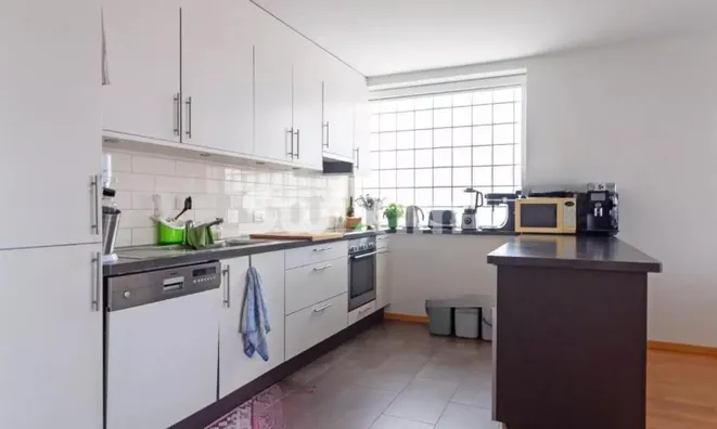 Недвижимость Apartment 5 rooms: 3