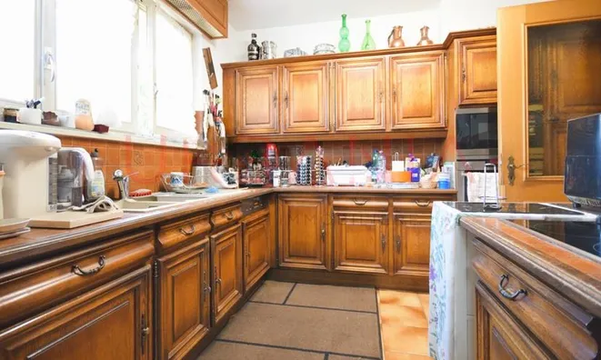 Недвижимость Single house 8 rooms: 4