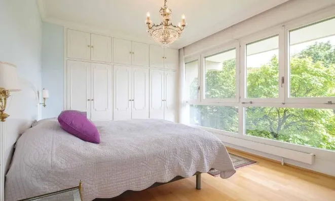 Недвижимость Apartment 8 rooms: 9