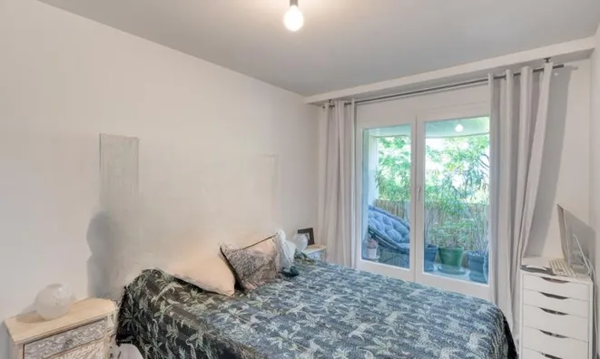 Недвижимость Apartment 4 rooms: 9