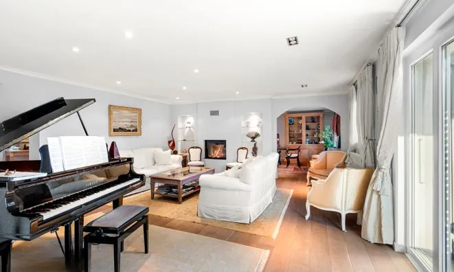 Недвижимость Single house 9 rooms: 3