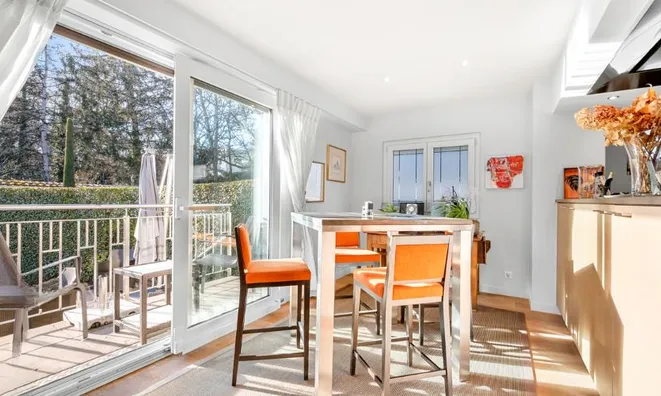 Недвижимость Single house 9 rooms: 10