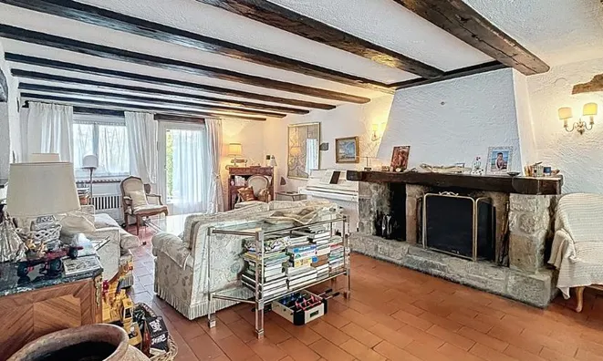 Недвижимость Row house 8 rooms: 3