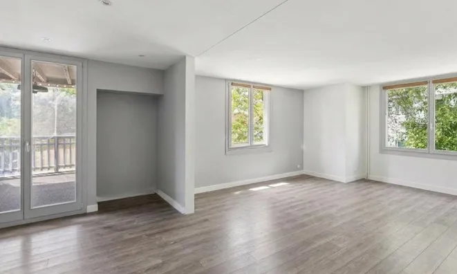 Недвижимость Single house 10 rooms: 2