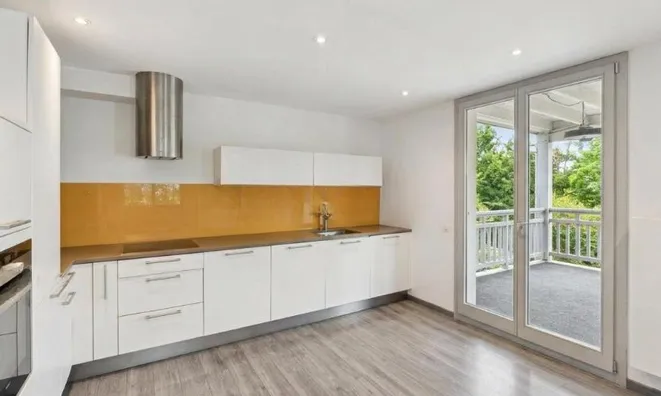 Недвижимость Single house 10 rooms: 3